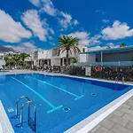 Cozy - 150 Meters From The Beach, Free Wi-fi Апартаменты