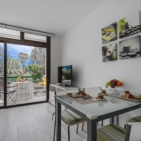 Apartamento Cozy - 150 Meters From The Beach, Free Wi-fi *