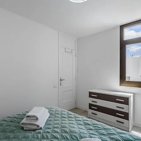 Cozy - 150 Meters From The Beach, Free Wi-fi Apartamento Playa de las Américas