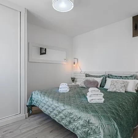 Cozy - 150 Meters From The Beach, Free Wi-fi * Playa de las Americas (Tenerife)